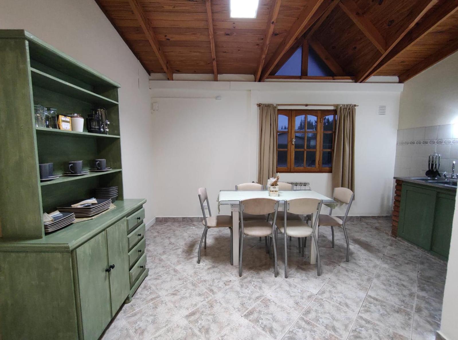Oliva Hosteria Y Apart El Calafate Bagian luar foto